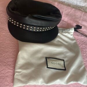 Gucci newspaper boy hat